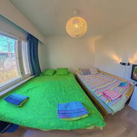 Apartmán Kirkas Koko Asunto-entire Flat-вся квартира Oulu